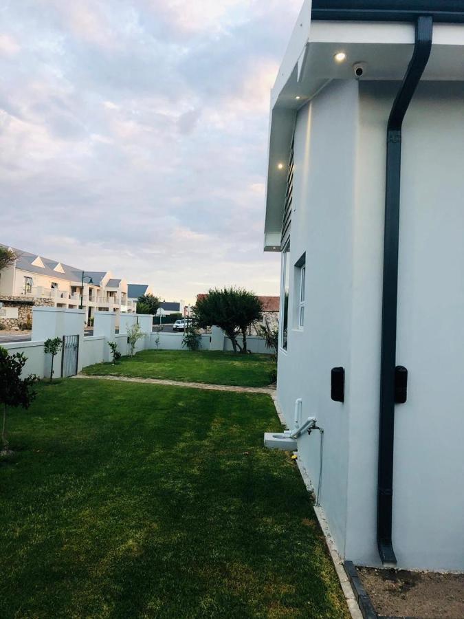 Wave N' Sea Villa Langebaan Eksteriør bilde